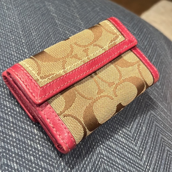 COACH Pink Bifold Wallet - Picture 3 of 5